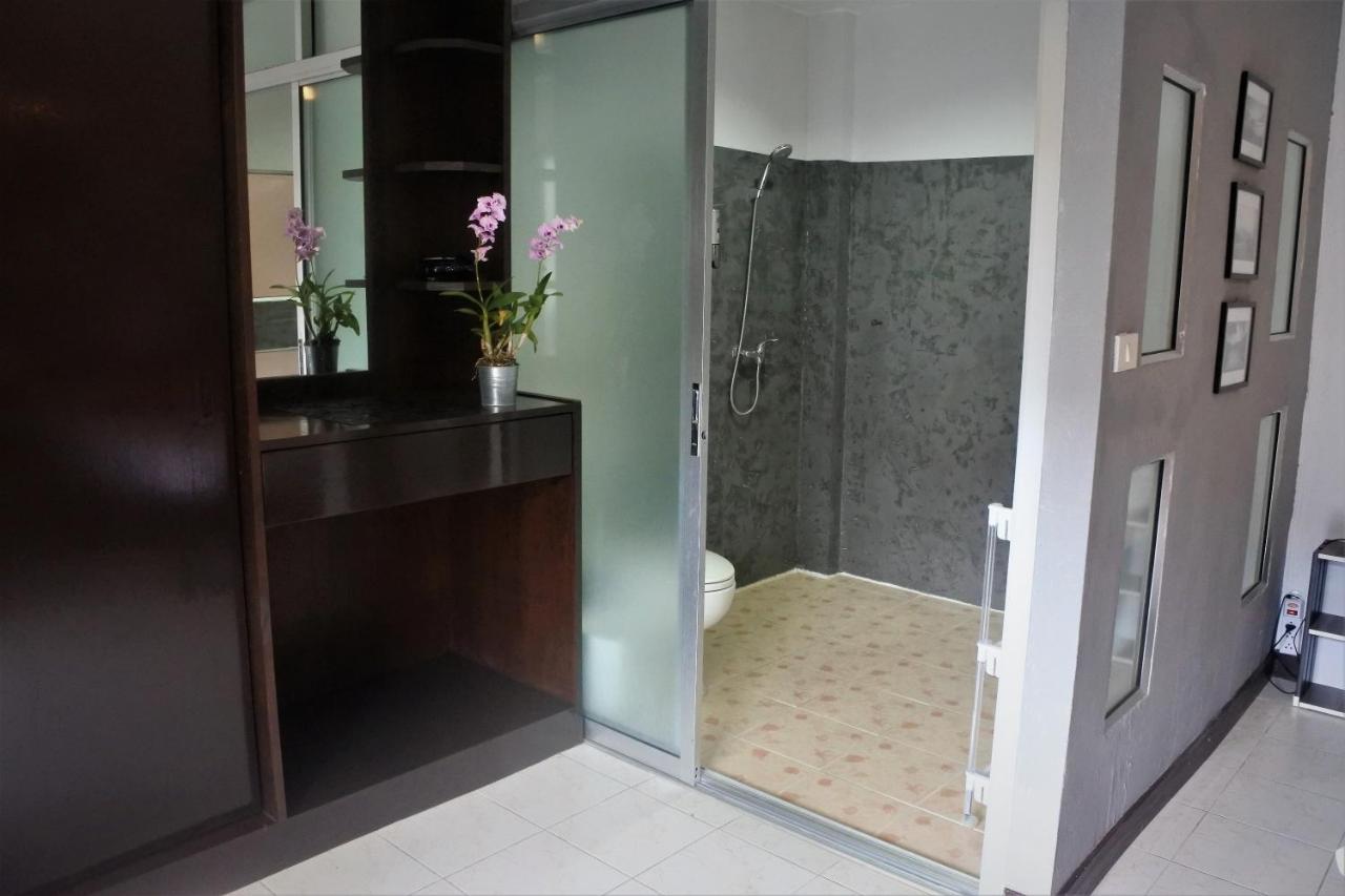 Hi Karon Beach Family Room Экстерьер фото